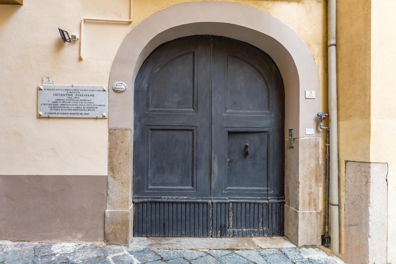 Casa Parravano Caserta Exterior foto
